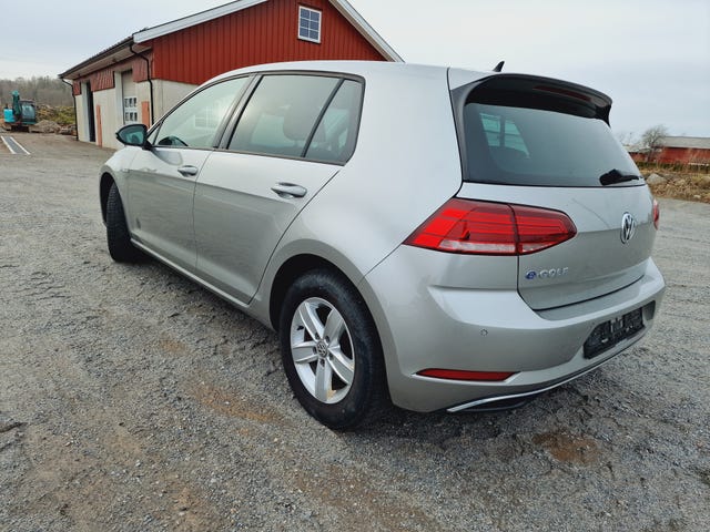 WVWZZZAUZK8903881 2019 VOLKSWAGEN GOLF-5