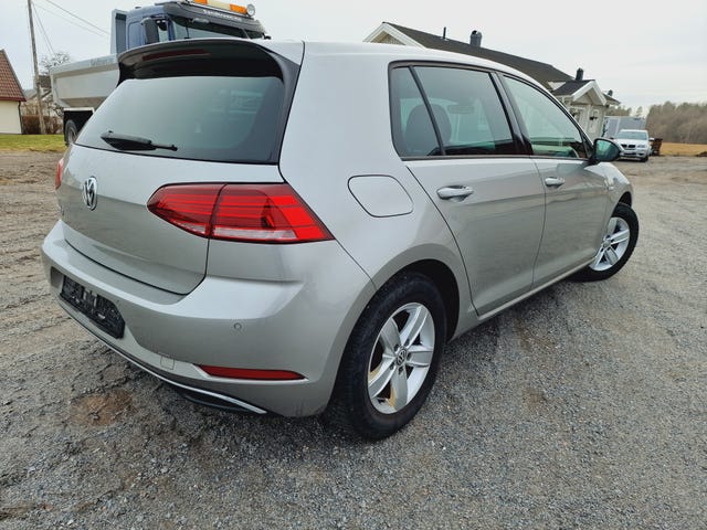 2019 VOLKSWAGEN GOLF - 8