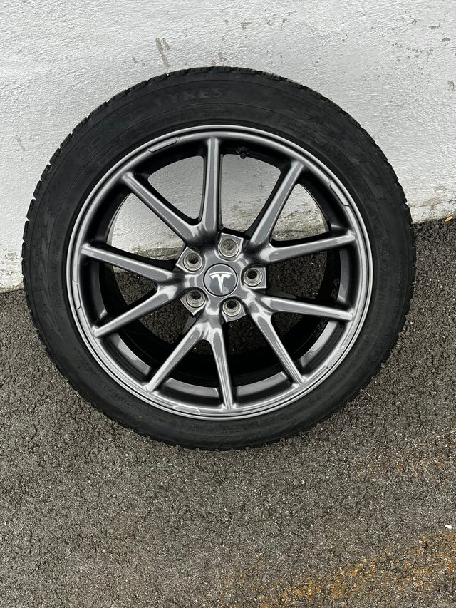 2021 TESLA MODEL 3 - 28