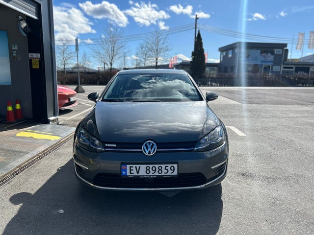 WVWZZZAUZKW915809 2019 VOLKSWAGEN GOLF-2