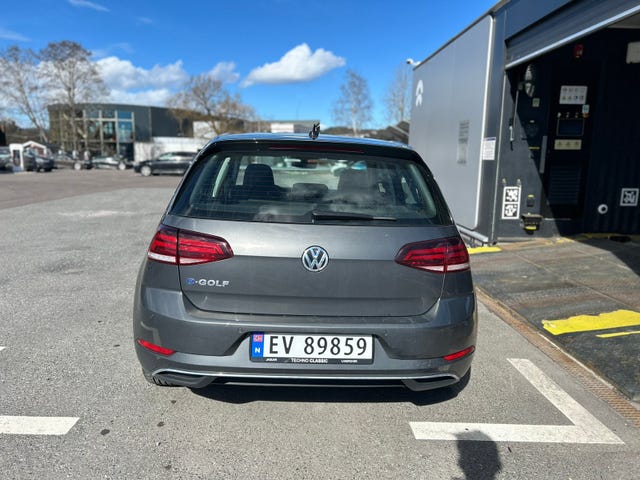 WVWZZZAUZKW915809 2019 VOLKSWAGEN GOLF-3