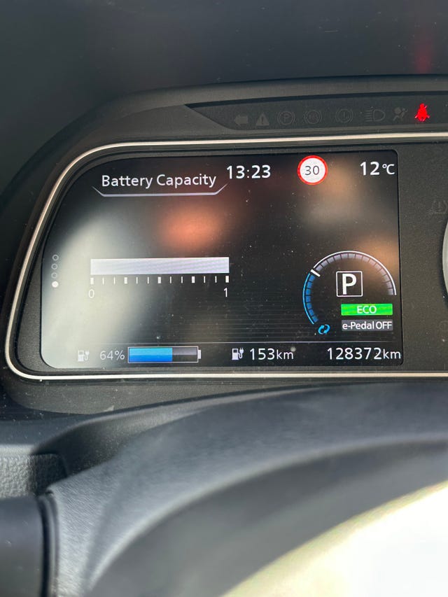 2018 NISSAN LEAF - 25