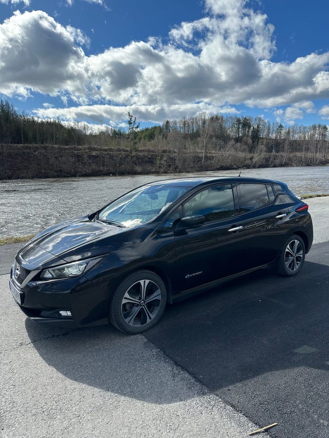 2018 NISSAN LEAF - 14