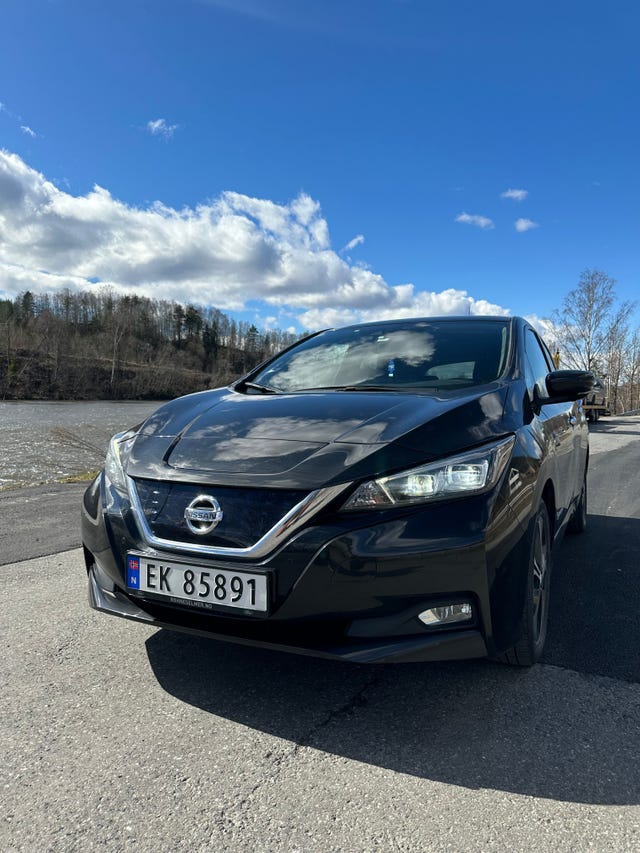 SJNFAAZE1U0008225 2018 NISSAN LEAF-0