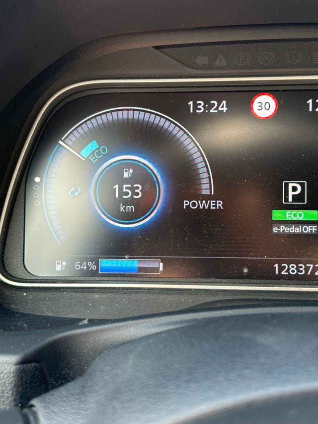 2018 NISSAN LEAF - 26