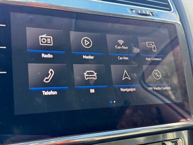 2018 VOLKSWAGEN GOLF - 16