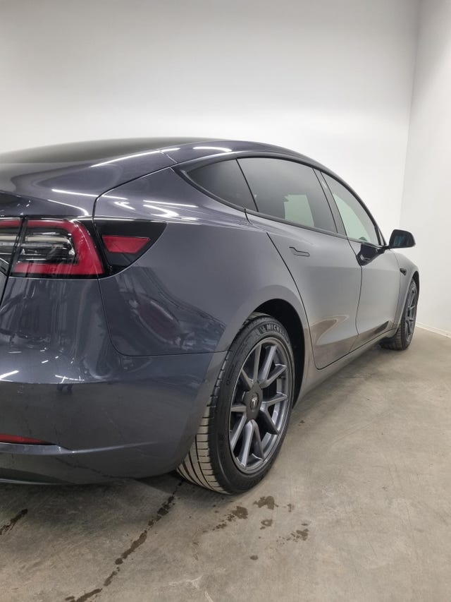 2021 TESLA MODEL 3 - 17