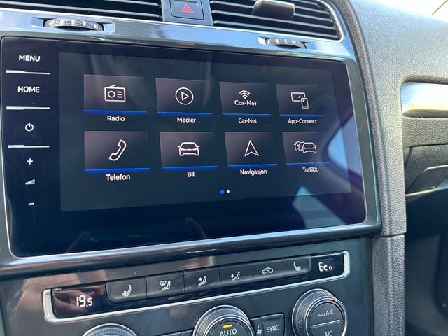 2019 VOLKSWAGEN GOLF - 16