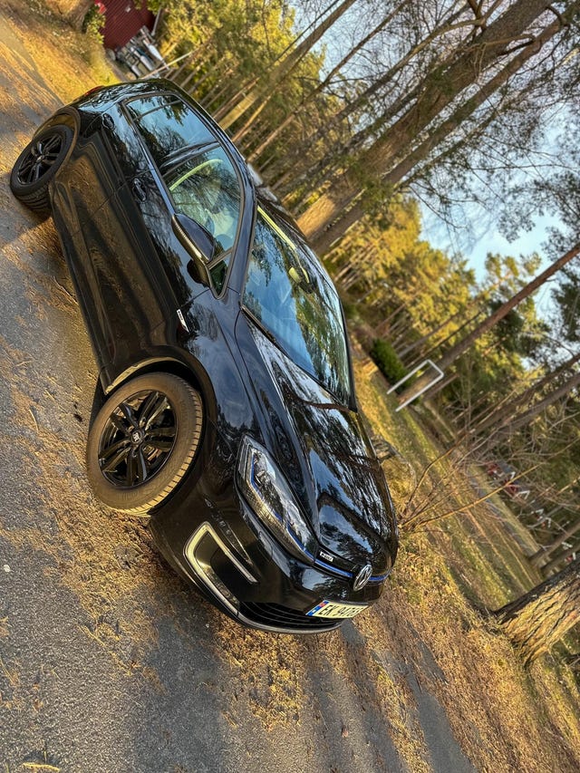 2018 VOLKSWAGEN GOLF - 12