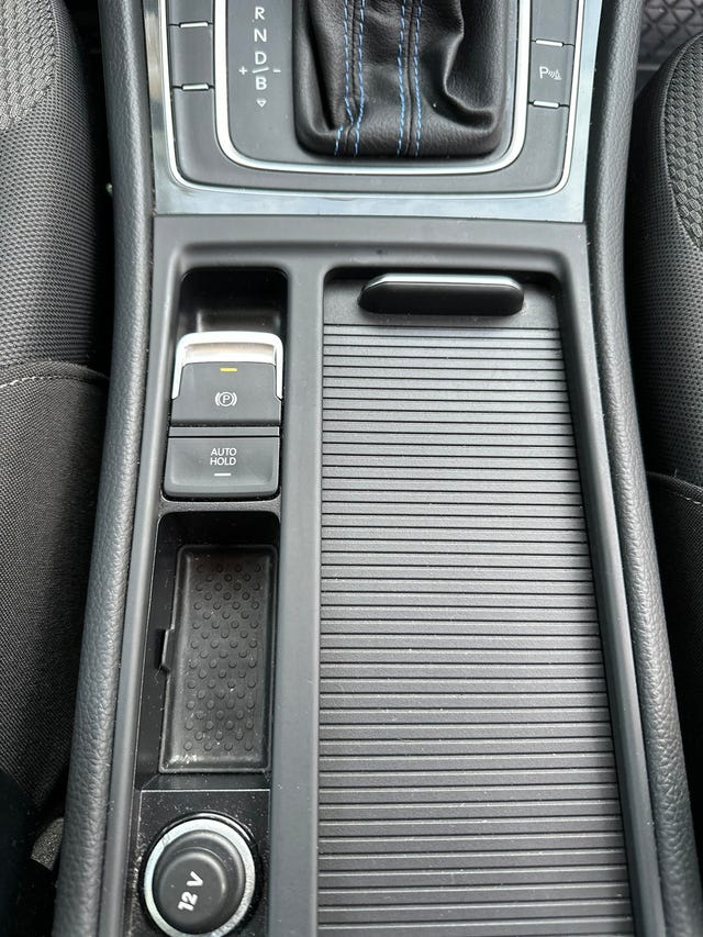 2018 VOLKSWAGEN GOLF - 20