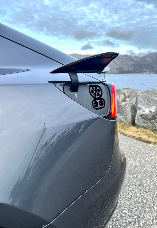 2019 TESLA MODEL 3 - 8