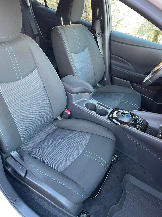 2022 NISSAN LEAF - 15
