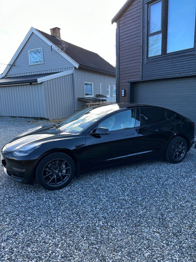 2021 TESLA MODEL 3 - 11