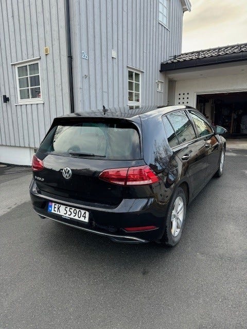 WVWZZZAUZJW902806 2018 VOLKSWAGEN GOLF-2