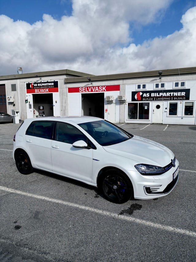 2015 VOLKSWAGEN GOLF - 10