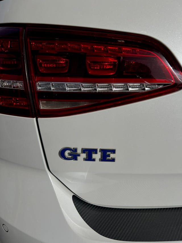 2015 VOLKSWAGEN GOLF - 23