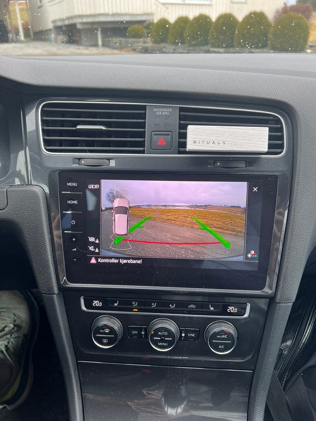 2019 VOLKSWAGEN GOLF - 11