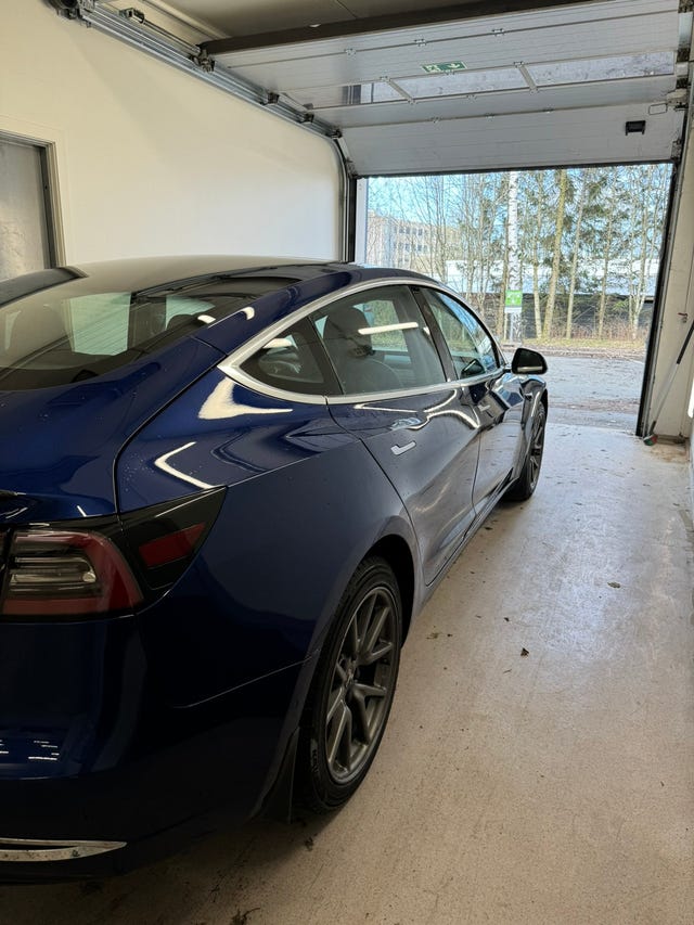 5YJ3E7EA0KF370720 2019 TESLA MODEL 3-5