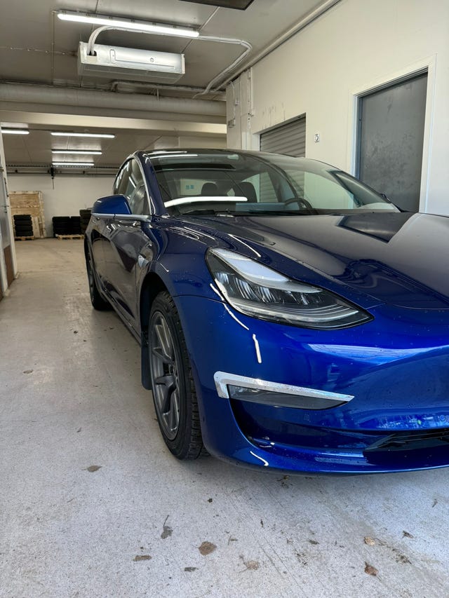 5YJ3E7EA0KF370720 2019 TESLA MODEL 3-4