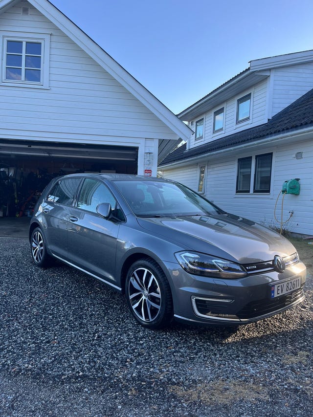 WVWZZZAUZK8911867 2019 VOLKSWAGEN GOLF-1
