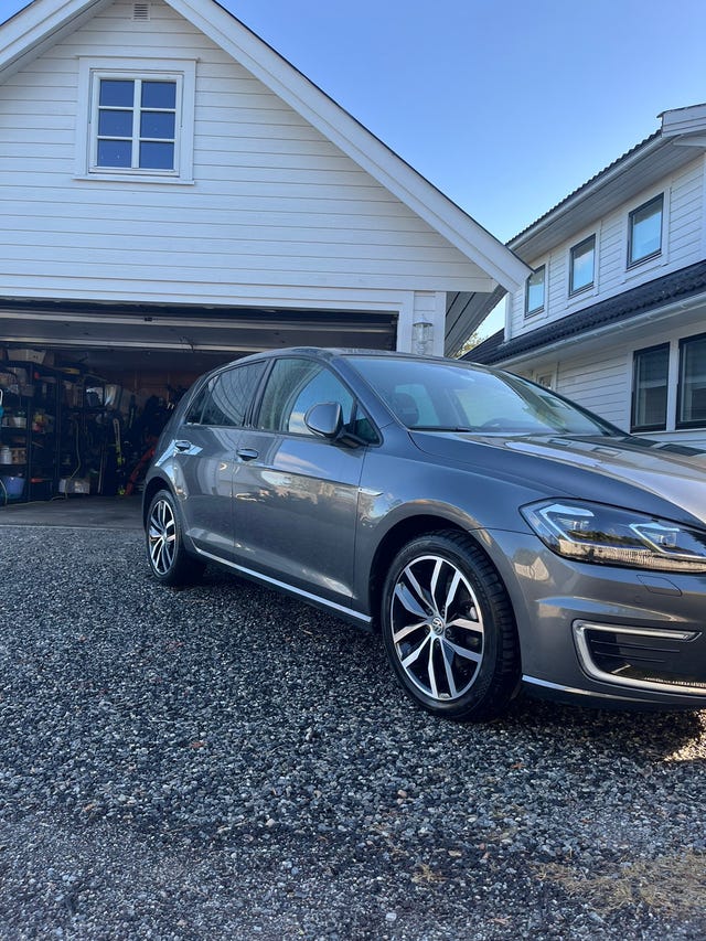 2019 VOLKSWAGEN GOLF - 9