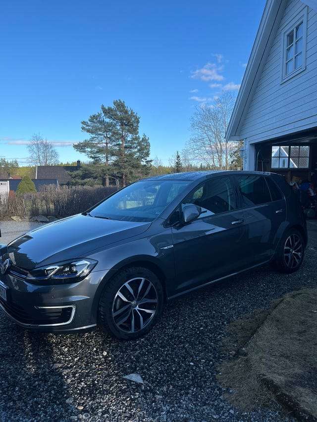WVWZZZAUZK8911867 2019 VOLKSWAGEN GOLF-2