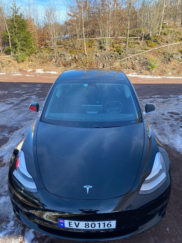 5YJ3E7EA6KF340864 2019 TESLA MODEL 3-5