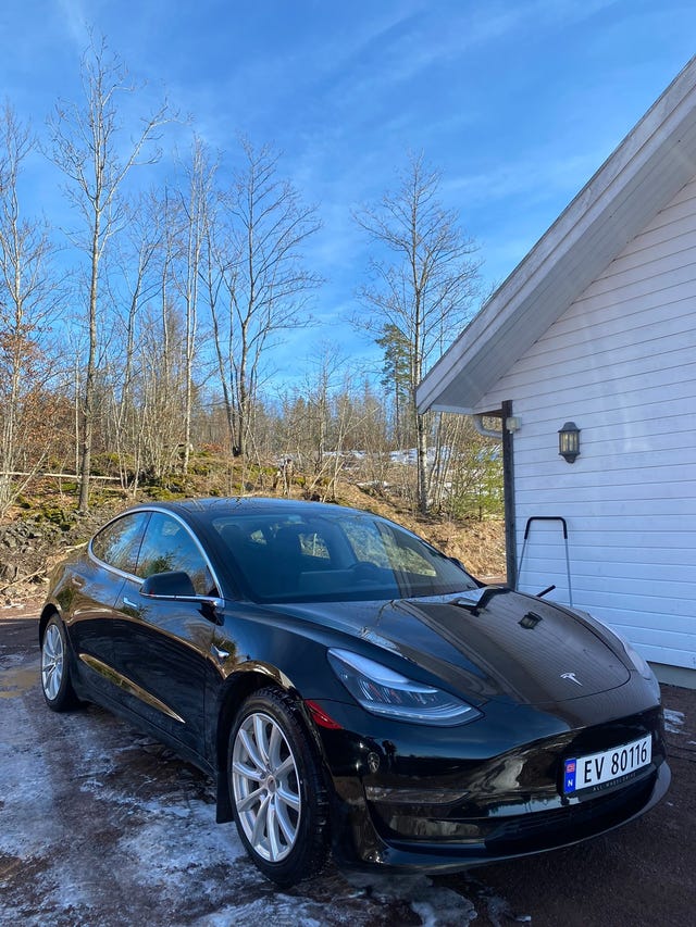 5YJ3E7EA6KF340864 2019 TESLA MODEL 3-0