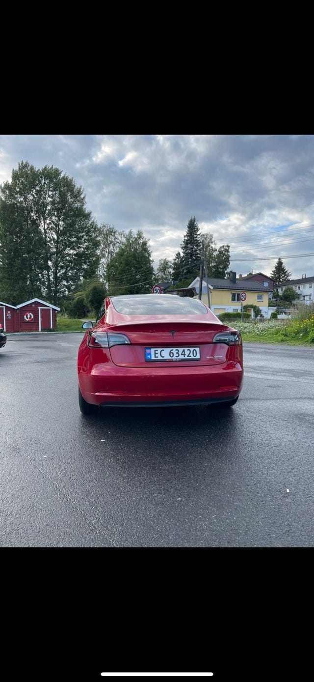 5YJ3E7EB8MF969215 2021 TESLA MODEL 3-4