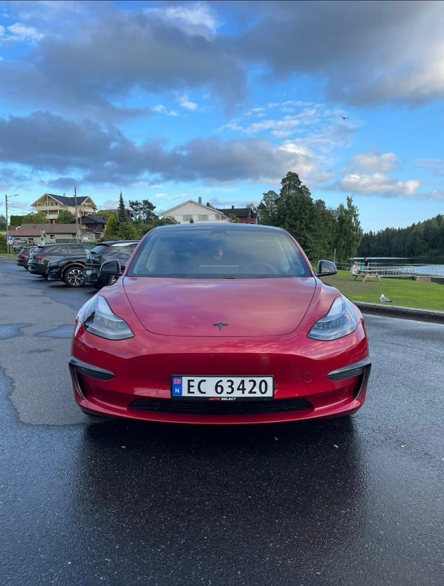 5YJ3E7EB8MF969215 2021 TESLA MODEL 3-2