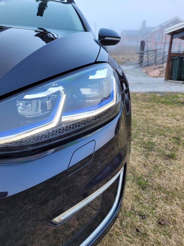 2018 VOLKSWAGEN GOLF - 9
