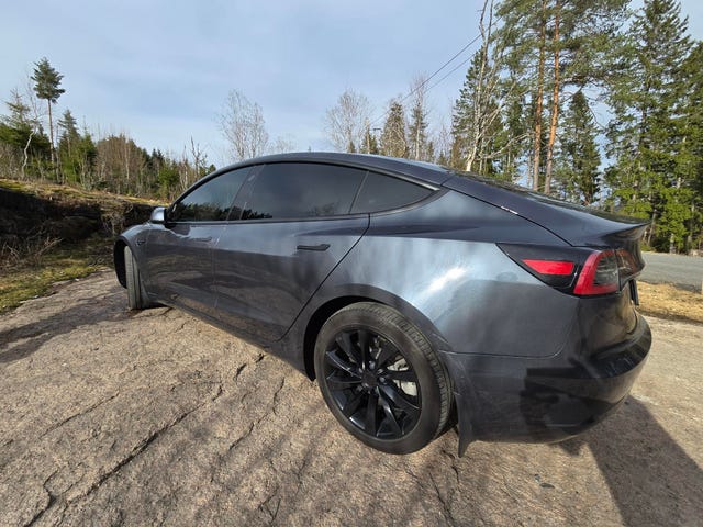 2019 TESLA MODEL 3 - 16
