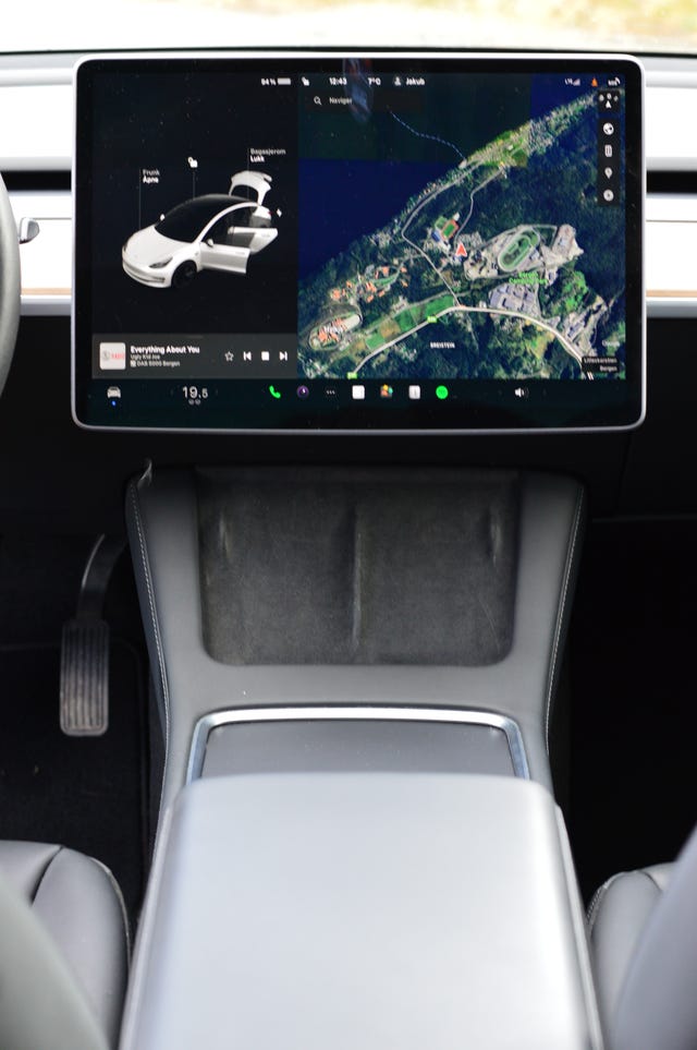 2021 TESLA MODEL 3 - 27