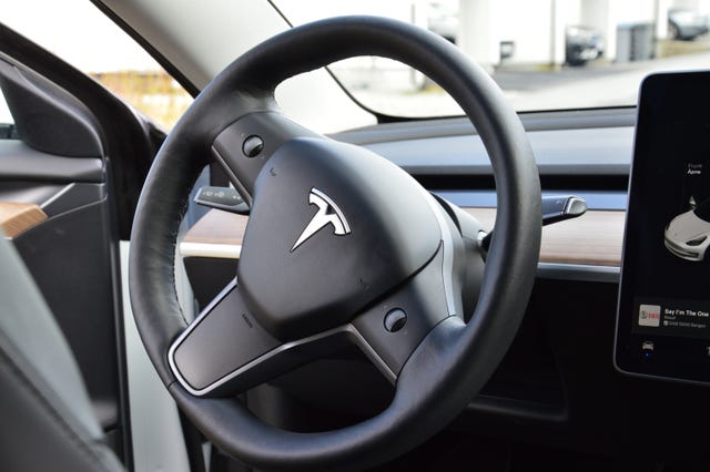 2021 TESLA MODEL 3 - 18