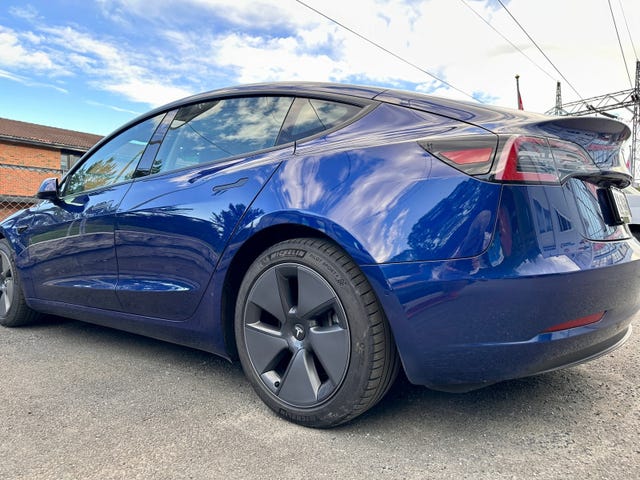2021 TESLA MODEL 3 - 22