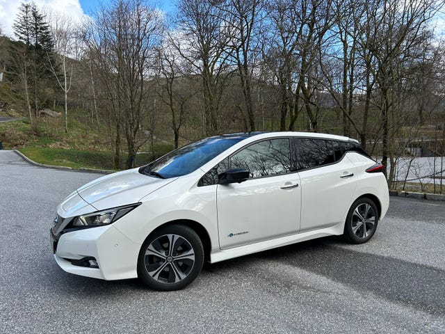 SJNFAAZE1U0024879 2018 NISSAN LEAF-1