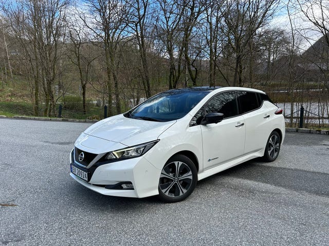 SJNFAAZE1U0024879 2018 NISSAN LEAF-0