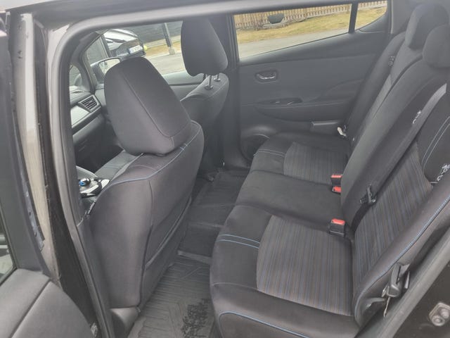 2018 NISSAN LEAF - 13