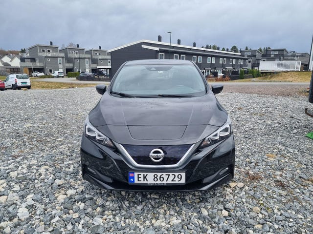 2018 NISSAN LEAF - 9