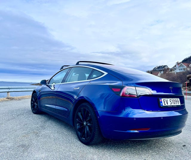 2019 TESLA MODEL 3 - 12