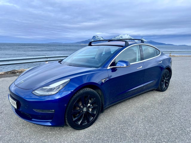 5YJ3E7EB9KF217276 2019 TESLA MODEL 3-4