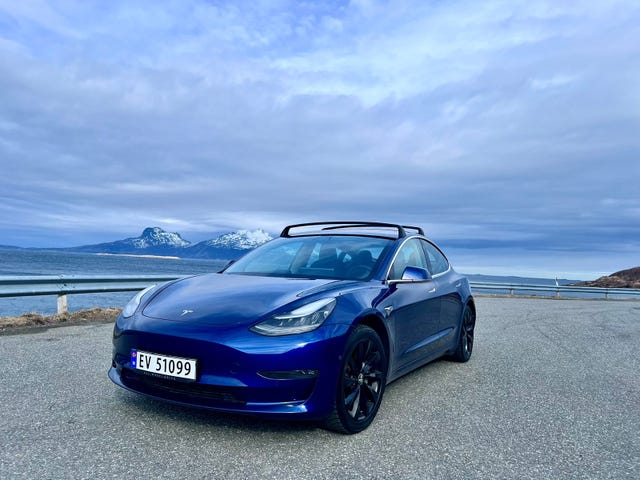 5YJ3E7EB9KF217276 2019 TESLA MODEL 3-0