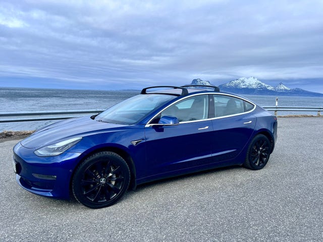 5YJ3E7EB9KF217276 2019 TESLA MODEL 3-1