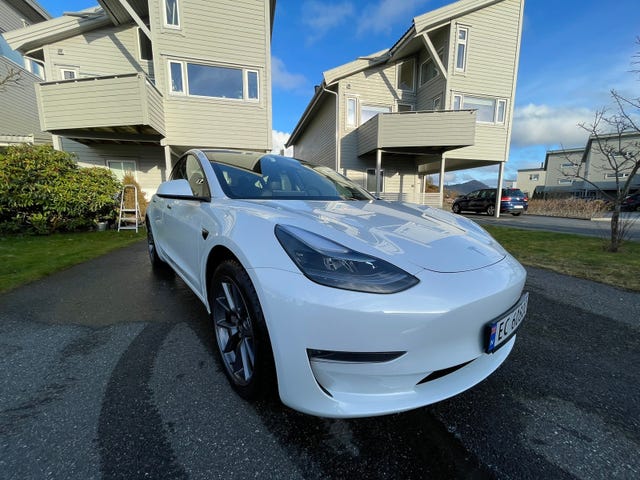 5YJ3E7EB9MF967120 2021 TESLA MODEL 3-0