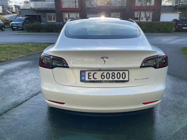 5YJ3E7EB9MF967120 2021 TESLA MODEL 3-5