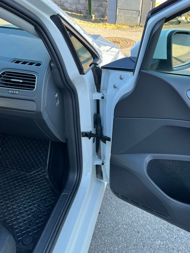 2018 VOLKSWAGEN GOLF - 16