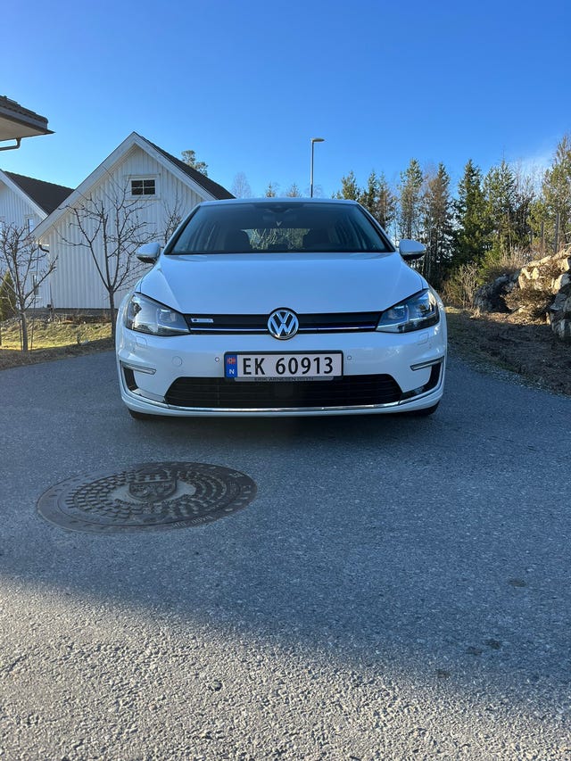 WVWZZZAUZJW903656 2018 VOLKSWAGEN GOLF-4