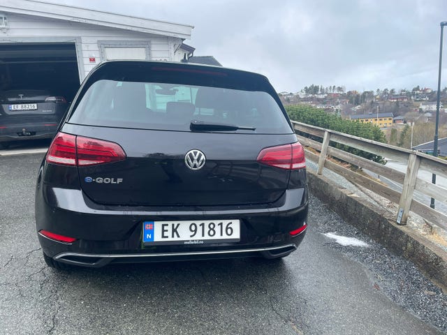 WVWZZZAUZJ8907346 2018 VOLKSWAGEN GOLF-4