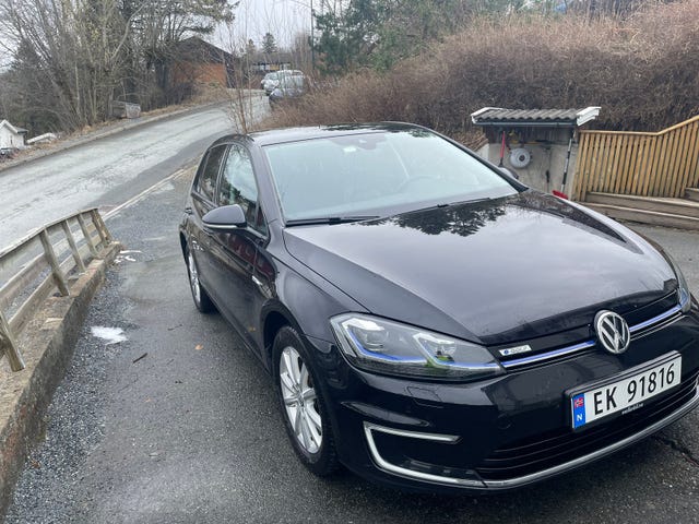 WVWZZZAUZJ8907346 2018 VOLKSWAGEN GOLF-2