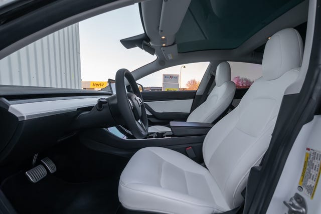 2019 TESLA MODEL 3 - 22